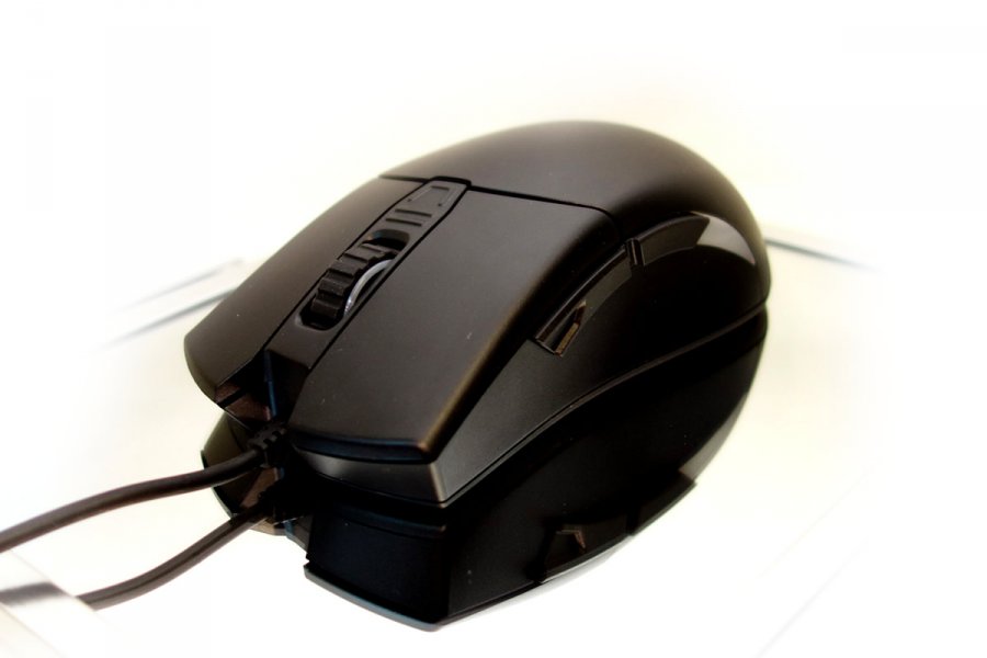 材質や部品にこだわったゲーミングマウス Ducky Secret Ark Tech And Market News Vol 材質や部品にこだわったゲーミングマウス Ducky Secret Ark Tech And Market News Vol