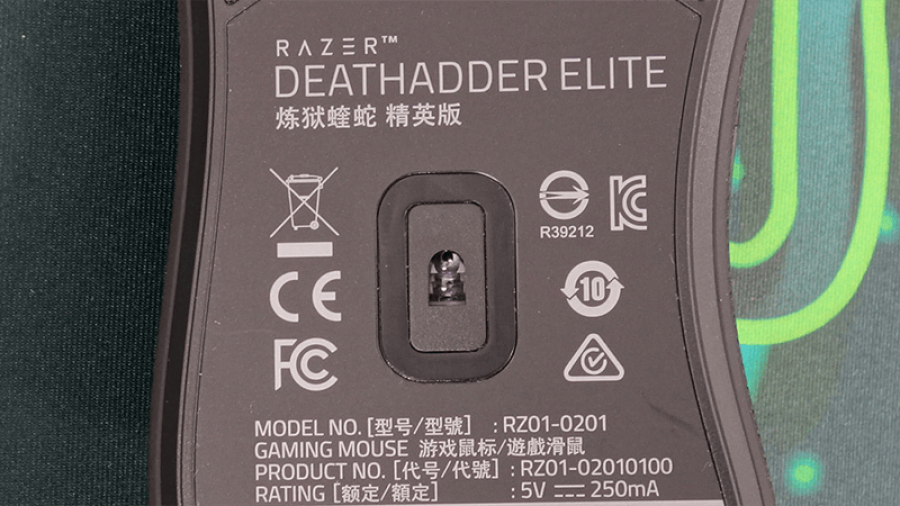 Razerの定番ゲーミングマウス Deathadder の新モデルが発売 アークstaffファーストインプレッション レビュー Ark Tech And Market News Vol