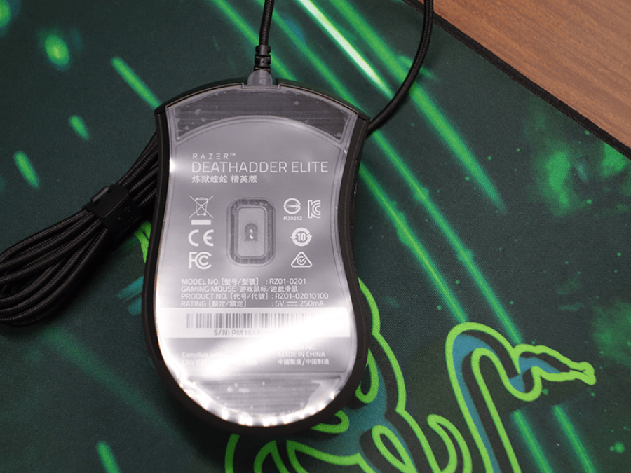 Razerの定番ゲーミングマウス Deathadder の新モデルが発売 アークstaffファーストインプレッション レビュー Ark Tech And Market News Vol Razerの定番ゲーミングマウス Deathadder の新モデルが発売 アークstaffファーストインプレッション レビュー Ark Tech And Market News Vol