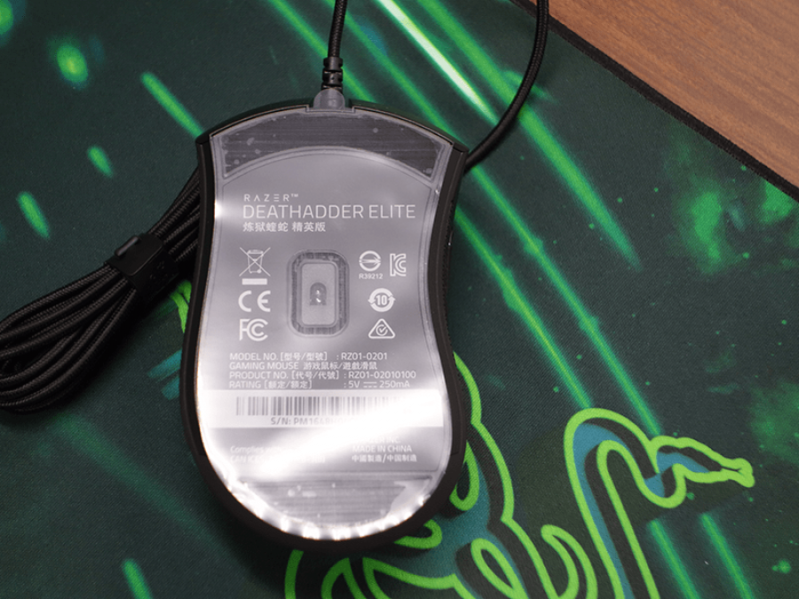 Razerの定番ゲーミングマウス Deathadder の新モデルが発売 アークstaffファーストインプレッション レビュー Ark Tech And Market News Vol